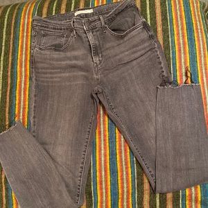 Levi’s gray 721 skinny jeans